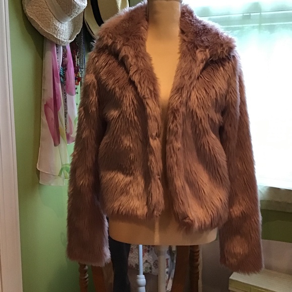 Wet Seal size small mauve faux fur jacket - Picture 1 of 4
